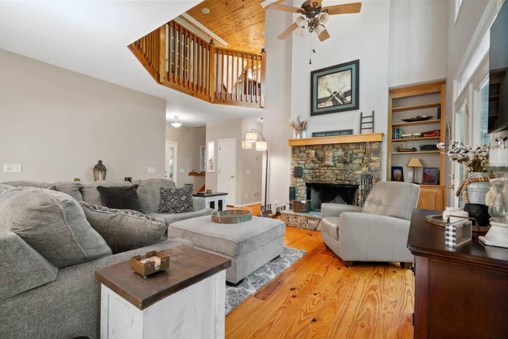 Вилла Cozy Bear Getaway Marble Hill Экстерьер фото